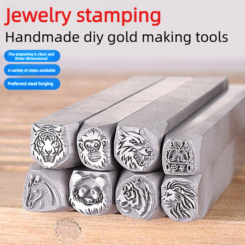 Wolf Jewelry & Watches Tampa - قالب نقش فولاذي على شكل رأس