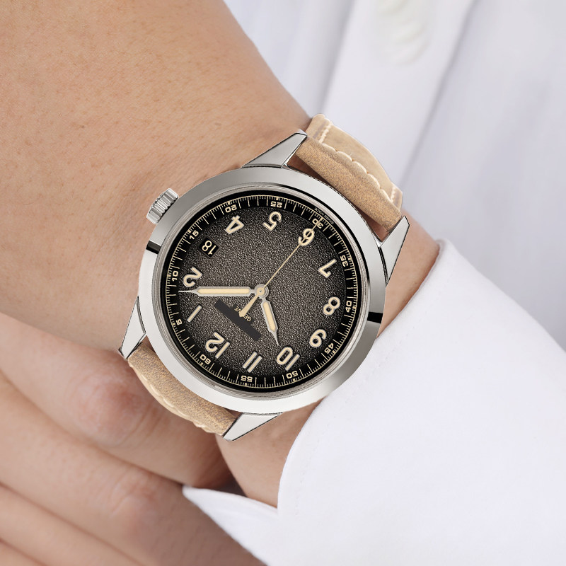 حزام ساعة ممتد من الجلد الأصلي - مراجعة Patek Philippe Watch Calatrava وسعره